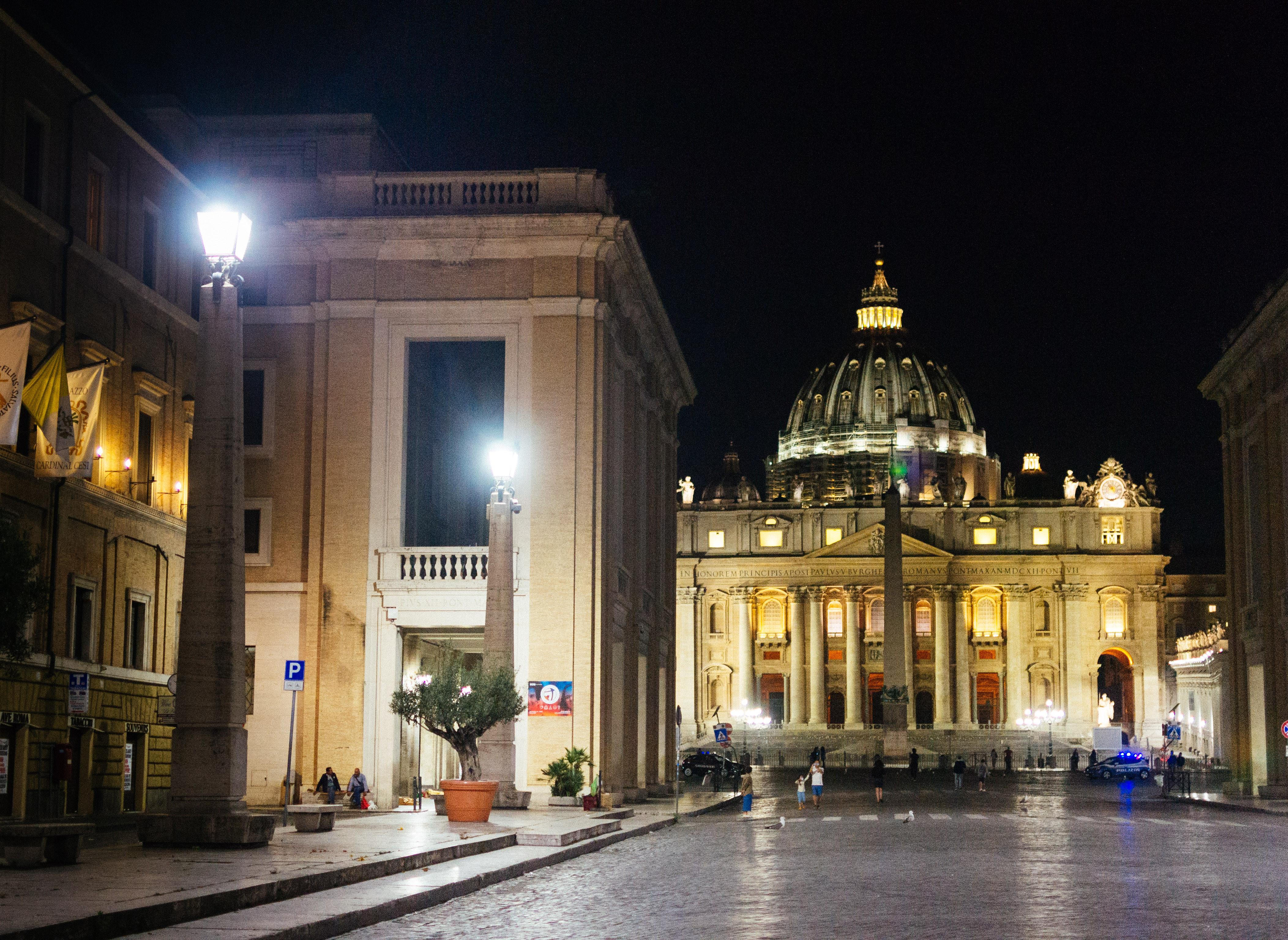 San Pietro vista da Via della Conciliazione ©Gaia Ravazzi/Lonely Planet Italia